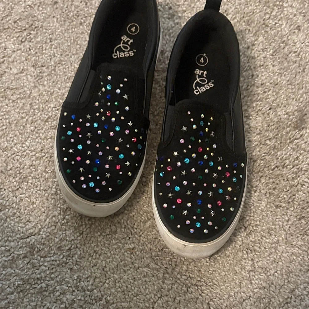 Art Class Kids Black Sneakers with Multicolor Sparkles stars and hearts size 4